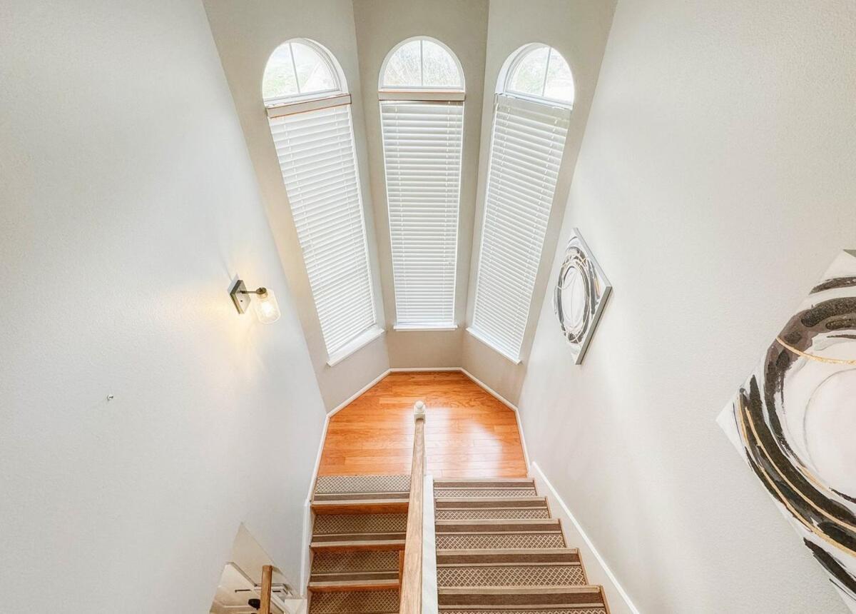 Beautiful Family 3 Bed Two And A Half Bath Stone Oak * San Antonio